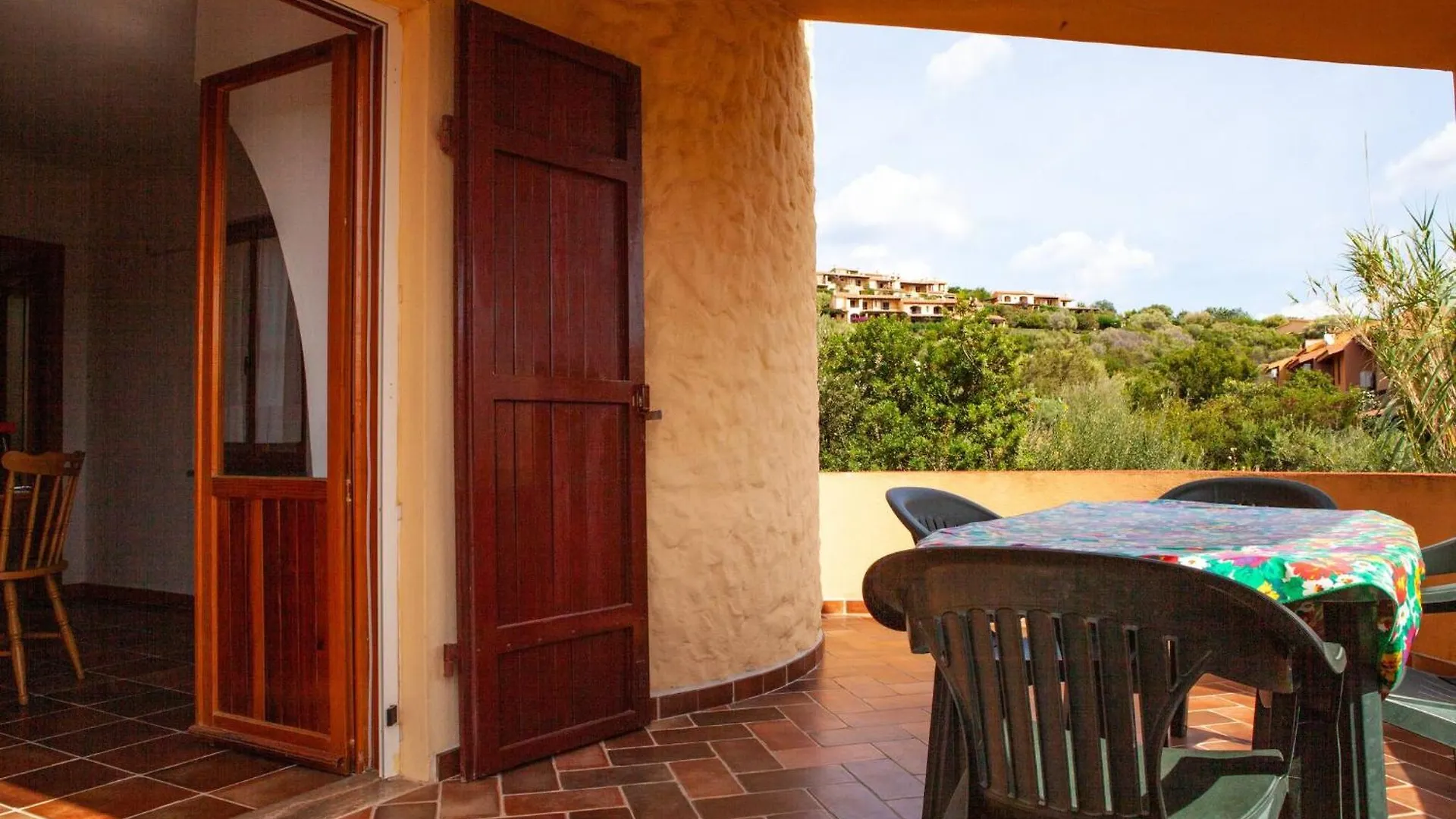 Casa Vacanze A 200 Mt Spiaggia Con 5 Camere 2 Bagni E 10 Posti Letto بورتو أوتيولو 0*,