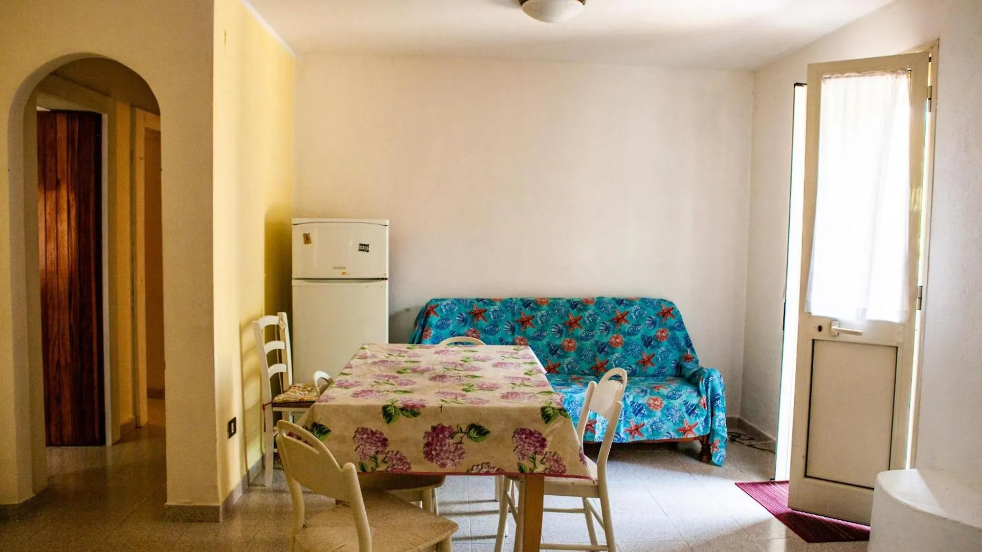 Casa Vacanze A 200 Mt Spiaggia Con 5 Camere 2 Bagni E 10 Posti Letto بورتو أوتيولو شقة